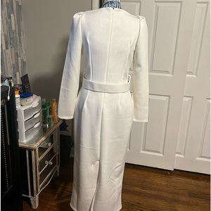 White dress new w/o tags